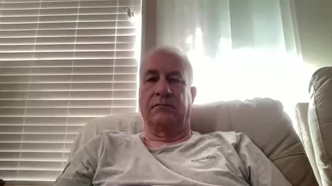 fyrguy101 online show from 12-18-25, 11:00