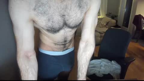 Snapshot of fysm90 chatting on 09-23-25, 08:34 fysm90 online show from 09-23-25, 08:34