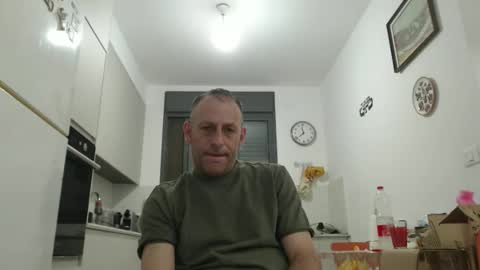 Snapshot of g10303 chatting on 05-28-26, 08:39 g103031910303 online show from 05-28-26, 08:39