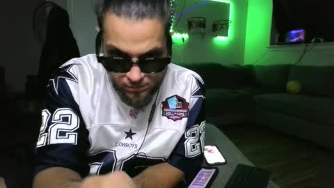 Jax online show from 11-24-25, 05:07