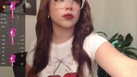 Snapshot of gabb__yy chatting on 02-04-25, 11:49 online show from 02-04-25, 11:49