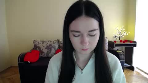 Jaklin online show from 03-18-26, 09:23