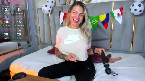Gaby Santos online show from 07-02-26, 12:00