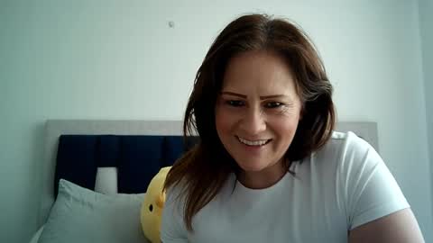 Snapshot of gabby_stone32 chatting on 09-11-25, 06:19 gabby online show from 09-11-25, 06:19