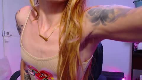 Snapshot of gabbyhills_ chatting on 02-26-25, 10:47  Gabby  online show from 02-26-25, 10:47