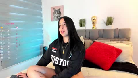 Snapshot of gabi_boom chatting on 06-22-26, 10:40 Gabriela online show from 06-22-26, 10:40