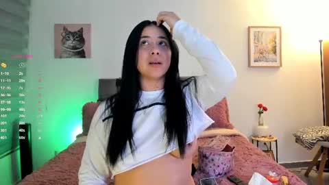 Snapshot of gabi_boom chatting on 07-21-26, 12:13 Gabriela online show from 07-21-26, 12:13