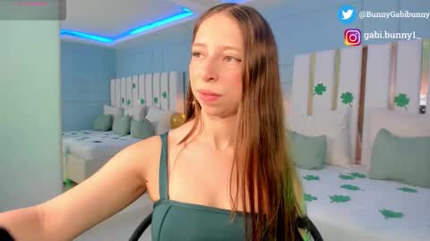 Gabi  online show from 03-17-26, 05:38