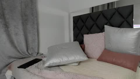 Snapshot of gabi_gonzales chatting on 03-09-25, 06:06 Instagram soygabi g online show from 03-09-25, 06:06