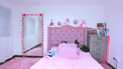 gabi_jhons_23 online show from 10-03-25, 10:12