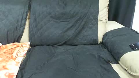 gaby  layla online show from 02-06-25, 12:11