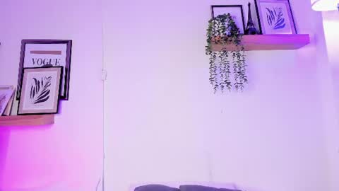 Snapshot of gabihills chatting on 06-14-26, 02:24 GABRIELA online show from 06-14-26, 02:24