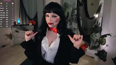 Snapshot of gabimeshuggah chatting on 10-30-25, 08:42 Gabi online show from 10-30-25, 08:42