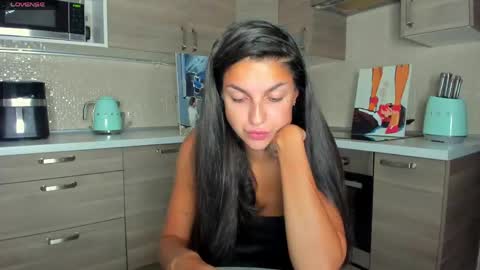 The next stream in car 1 december 10pm time in France online show from 04-18-26, 07:58