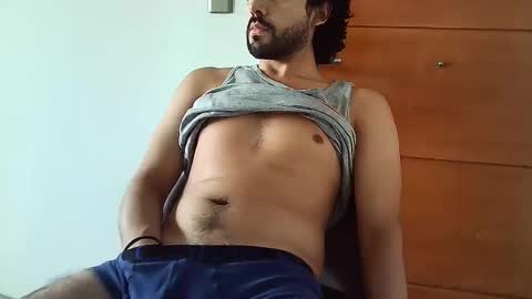 Snapshot of gabriel1839 chatting on 01-11-25, 08:54 javier online show from 01-11-25, 08:54