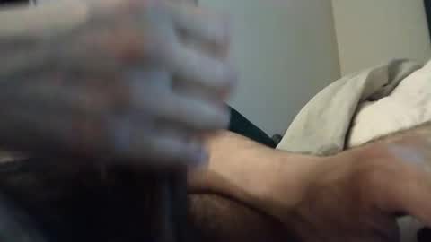 Snapshot of gabriel1839 chatting on 10-15-25, 04:01 javier online show from 10-15-25, 04:01