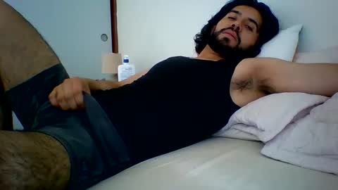 Snapshot of gabriel1839 chatting on 12-03-25, 12:14 javier online show from 12-03-25, 12:14