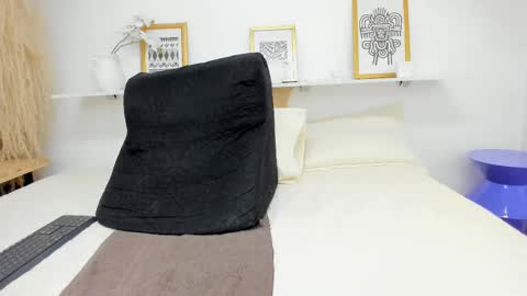 Gabriela. online show from 02-11-25, 12:27