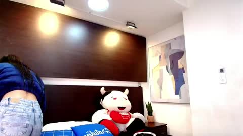 Snapshot of gabriela_meow chatting on 05-04-26, 12:34 Gabby online show from 05-04-26, 12:34