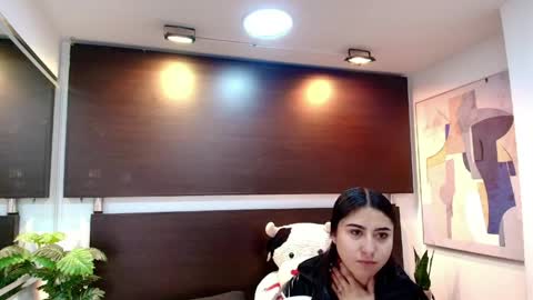 Snapshot of gabriela_meow chatting on 05-19-26, 12:44 Gabby online show from 05-19-26, 12:44