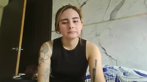 Gabriela Miller online show from 12-05-25, 04:25