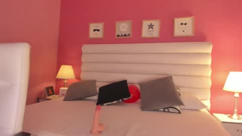 Gabriela salgado online show from 02-15-25, 10:44