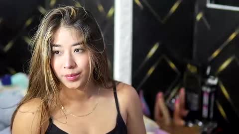 Gabriela salgado online show from 10-06-25, 10:56