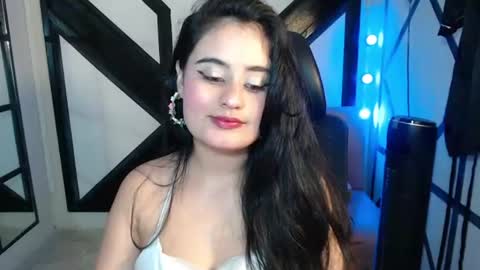 Snapshot of gabriela_tm1 chatting on 06-22-26, 02:14 GABRIELA online show from 06-22-26, 02:14