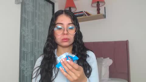 Snapshot of gabrielarossa chatting on 02-26-25, 12:03 GabrielaRossa online show from 02-26-25, 12:03