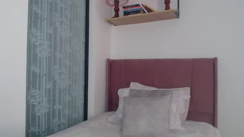 Snapshot of gabrielarossa chatting on 03-03-25, 09:05 GabrielaRossa online show from 03-03-25, 09:05