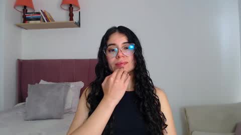 Snapshot of gabrielarossa chatting on 03-08-25, 05:54 GabrielaRossa online show from 03-08-25, 05:54