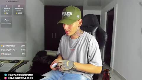 Snapshot of gabrieljr99 chatting on 02-24-25, 06:27 Gabe online show from 02-24-25, 06:27