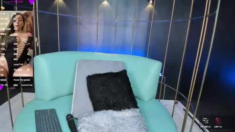 gabriellacox online show from 10-11-25, 07:45