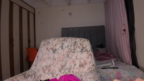Snapshot of gabrielladurandd chatting on 07-16-26, 02:28 Gaby online show from 07-16-26, 02:28