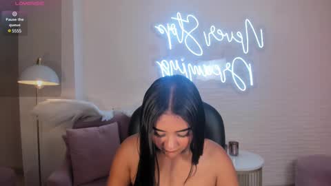 Snapshot of gabriellalee_ chatting on 02-20-25, 03:01 Gabriella Lee online show from 02-20-25, 03:01