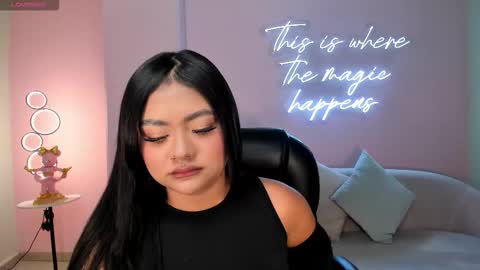Snapshot of gabriellalee_ chatting on 10-09-25, 02:53 Gabriella Lee online show from 10-09-25, 02:53