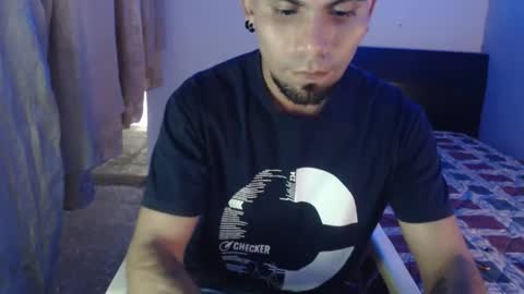 Snapshot of gabrielle_ramirez chatting on 01-30-25, 09:25 Gabriel online show from 01-30-25, 09:25