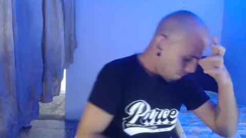 Snapshot of gabrielle_ramirez chatting on 02-14-25, 09:53 Gabriel online show from 02-14-25, 09:53