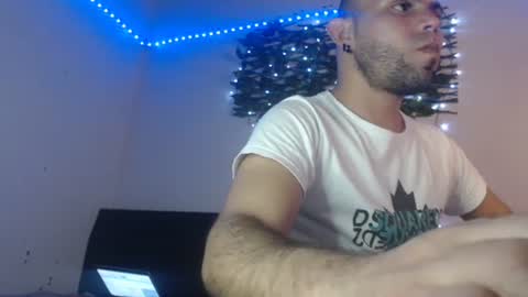 Snapshot of gabrielle_ramirez chatting on 10-09-25, 10:52 Gabriel online show from 10-09-25, 10:52