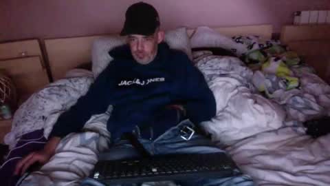 Snapshot of gabssss0802 chatting on 12-02-24, 11:34 gabssss0802 online show from 12-02-24, 11:34