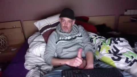 gabssss0802 online show from 12-09-24, 01:45