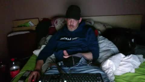 Snapshot of gabssss0802 chatting on 12-17-24, 11:27 gabssss0802 online show from 12-17-24, 11:27