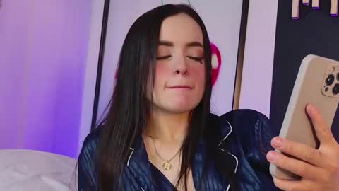 Gaby  online show from 11-17-25, 01:39