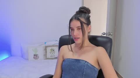 Gabriela online show from 09-16-25, 08:21