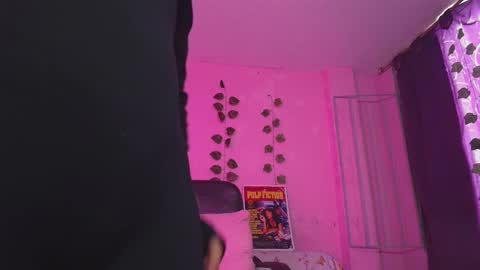 Snapshot of gaby_tailor_ chatting on 01-04-25, 06:19 Gaby online show from 01-04-25, 06:19