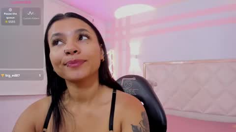 Snapshot of gaby_tay1 chatting on 05-07-26, 03:45 Gaby online show from 05-07-26, 03:45