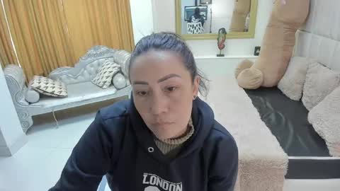 Snapshot of gaby_trent chatting on 04-28-26, 05:40 gabriela online show from 04-28-26, 05:40