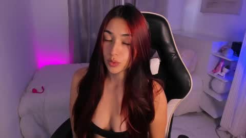 Snapshot of gaby_yummy chatting on 05-22-26, 06:46 Gabriela online show from 05-22-26, 06:46