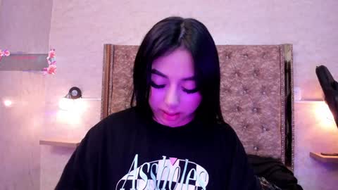 Snapshot of gabydesire chatting on 01-22-25, 01:21 GABY DESIRE online show from 01-22-25, 01:21