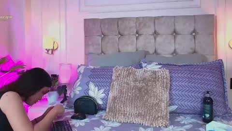 GabyEvans online show from 04-17-26, 12:08